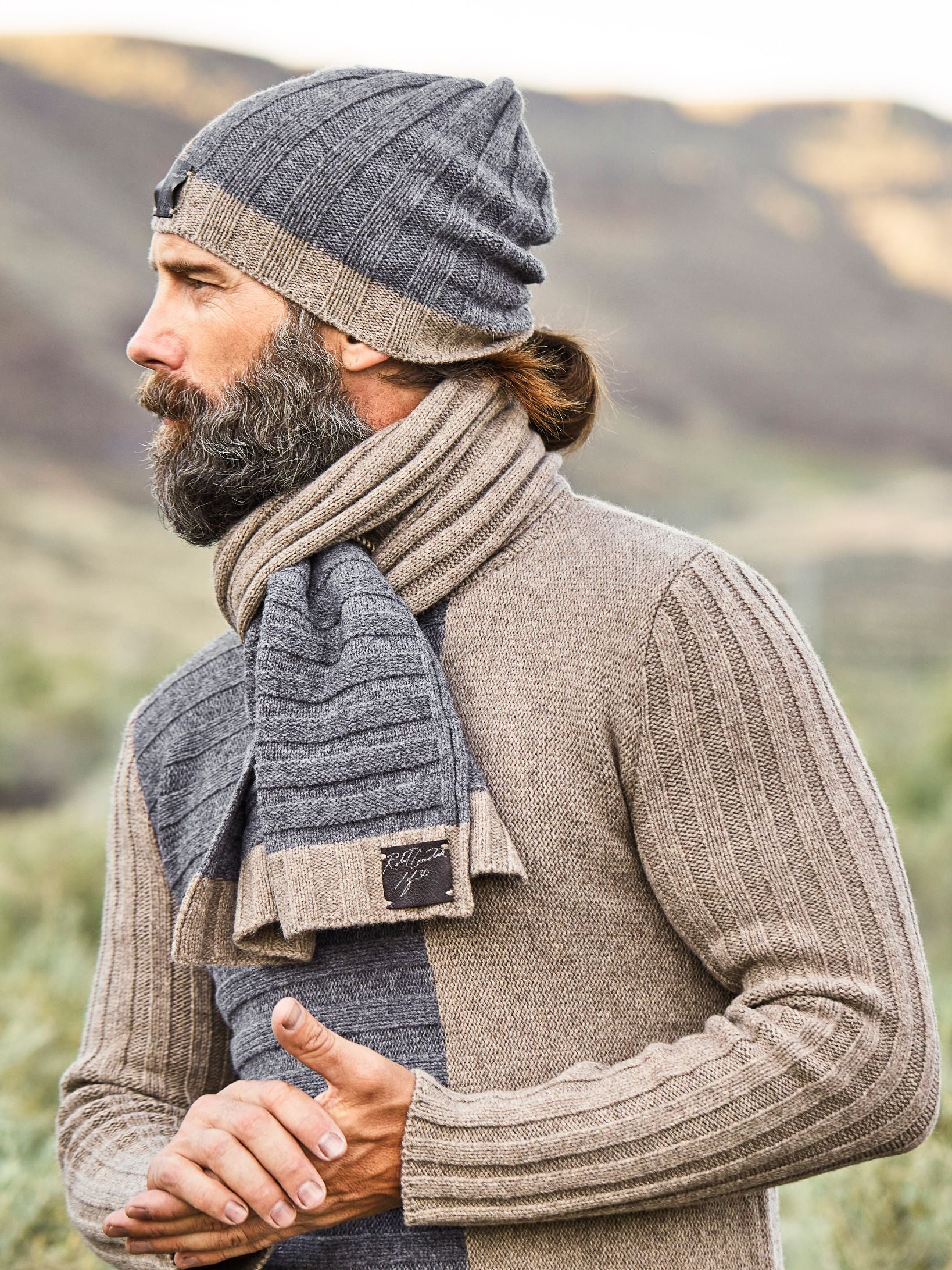 Stockholm - Men's Baby Camel Hair Scarf | Robert Comstock